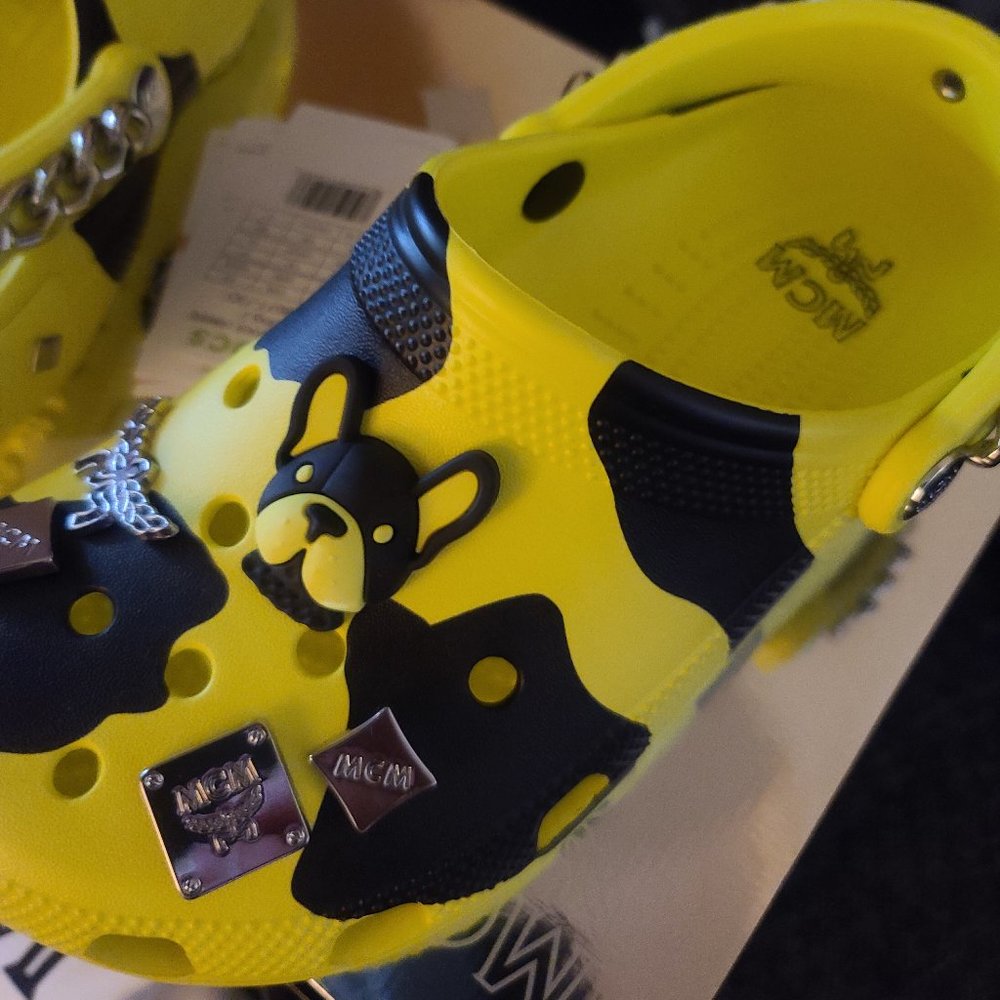 MCM X Crocs Camouflage Print  Clog, Neon Yellow and Black, Sz  M6 US/W8 US